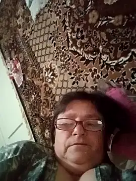 Snapshot of MilaCold5443 chatting on April 7, 4:57 am MilaCold5443 online show from April 7, 4:57 am