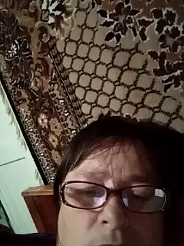 Snapshot of MilaCold5443 chatting on April 18, 7:07 pm MilaCold5443 online show from April 18, 7:07 pm