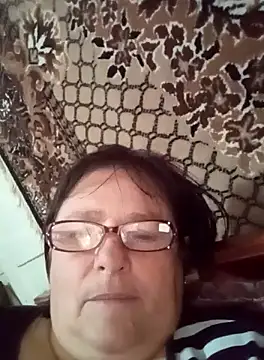 Snapshot of MilaCold5443 chatting on April 20, 8:39 am MilaCold5443 online show from April 20, 8:39 am