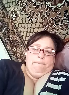 Snapshot of MilaCold5443 chatting on April 25, 10:07 am MilaCold5443 online show from April 25, 10:07 am
