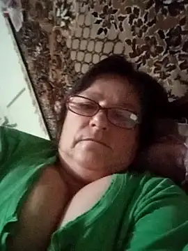 Snapshot of MilaCold5443 chatting on April 26, 2:53 am MilaCold5443 online show from April 26, 2:53 am