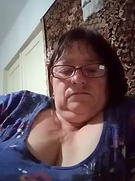 Snapshot of MilaCold5443 chatting on April 28, 2:27 am MilaCold5443 online show from April 28, 2:27 am