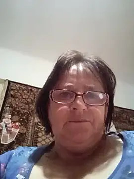 Snapshot of MilaCold5443 chatting on May 9, 7:24 am MilaCold5443 online show from May 9, 7:24 am