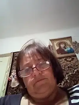 Snapshot of MilaCold5443 chatting on May 15, 7:21 pm MilaCold5443 online show from May 15, 7:21 pm