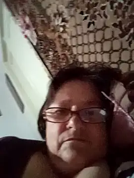 Snapshot of MilaCold5443 chatting on May 17, 9:00 pm MilaCold5443 online show from May 17, 9:00 pm
