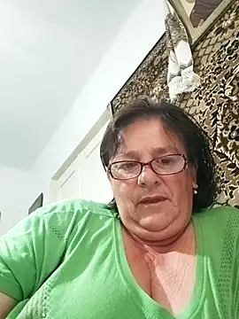 Snapshot of MilaCold5443 chatting on June 17, 4:26 am MilaCold5443 online show from June 17, 4:26 am