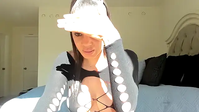 Snapshot of Myonnathegod chatting on October 17, 3:14 pm Myonnathegod online show from October 17, 3:14 pm