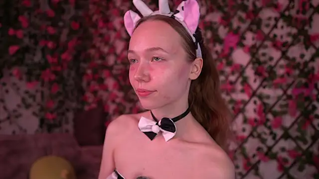 Petite Polly online show from November 29, 6:11 pm