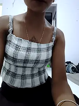 Snapshot of sexy_Lili_01 chatting on October 7, 5:10 pm sexy Lili 01 online show from October 7, 5:10 pm