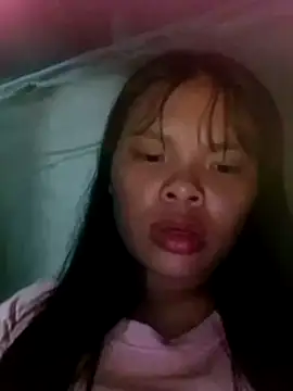 hello-cute online show from October 11, 1:42 pm