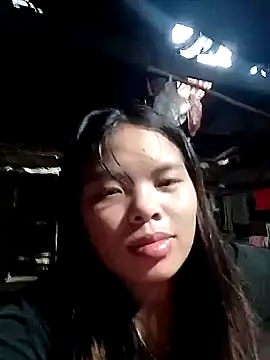 hello-cute online show from October 31, 11:39 pm