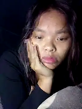 hello-cute online show from November 1, 1:35 pm