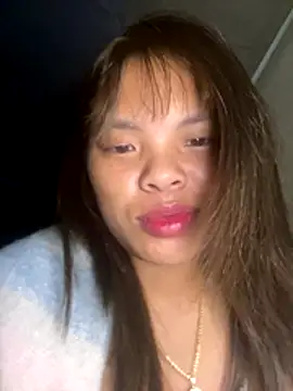 hello-cute online show from December 18, 6:36 pm