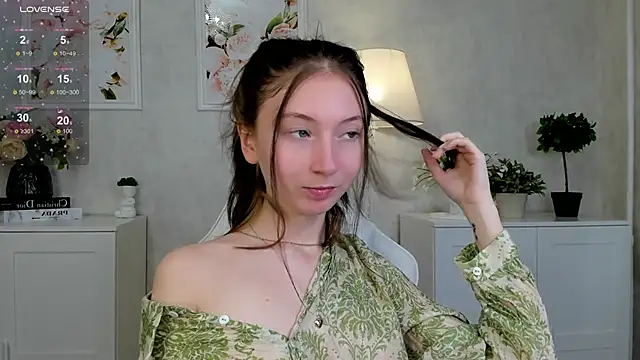 try love  online show from October 13, 9:20 am