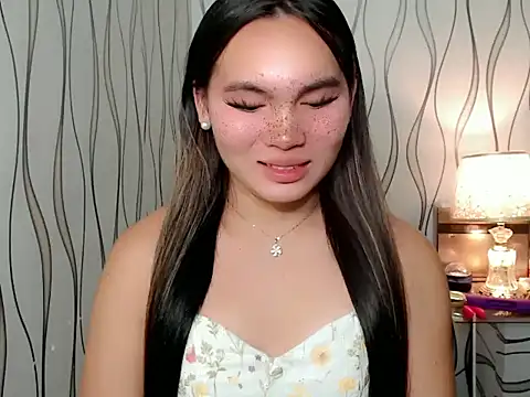 Snapshot of asian_queen69 chatting on October 7, 4:37 pm asian queen69 online show from October 7, 4:37 pm