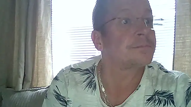 Snapshot of mx6mod chatting on October 8, 2:04 pm mx6mod online show from October 8, 2:04 pm