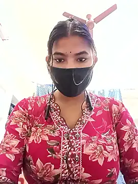 Hot radhaji online show from February 2, 6:45 am