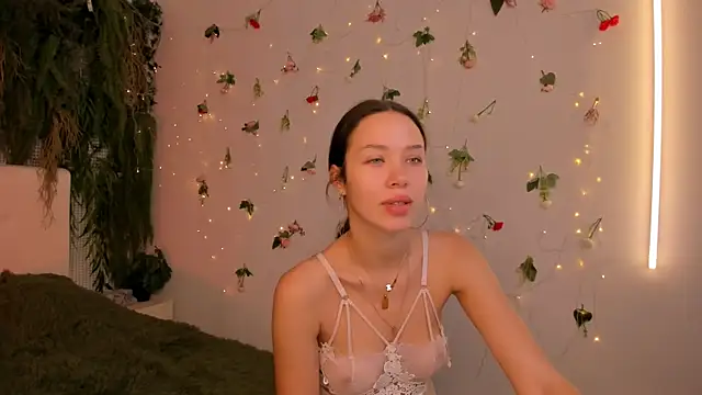 Snapshot of Black_Jenny chatting on July 15, 10:42 am Black Jenny online show from July 15, 10:42 am