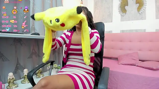 SamanthaFox 8 online show from January 17, 11:15 am