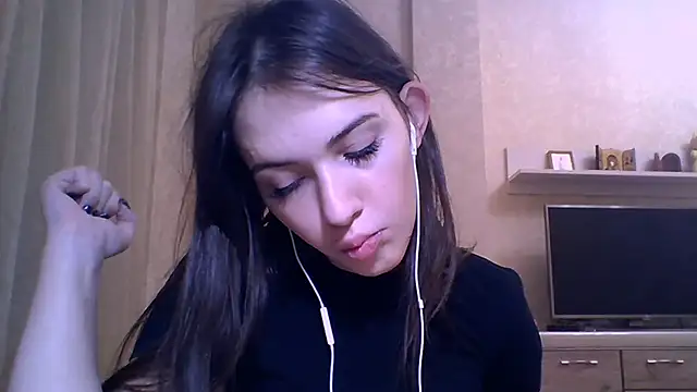 CeyaLier online show from November 11, 5:02 pm