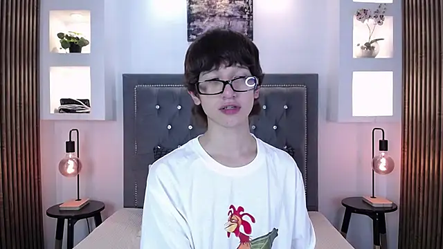 Snapshot of Emo_Boy_ chatting on March 23, 8:13 pm Emo Boy online show from March 23, 8:13 pm