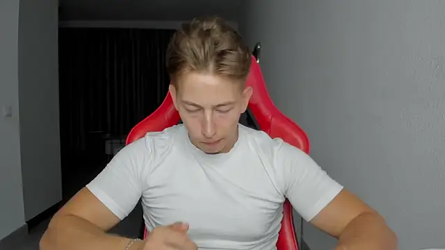 find0m master online show from October 22, 8:30 pm