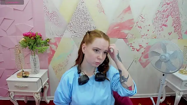 Snapshot of Vika_berry5 chatting on October 8, 8:56 am Vika berry5 online show from October 8, 8:56 am