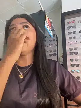 Snapshot of oralin chatting on October 23, 12:37 pm oralin online show from October 23, 12:37 pm