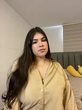 Isabella LaRue online show from January 15, 7:17 pm