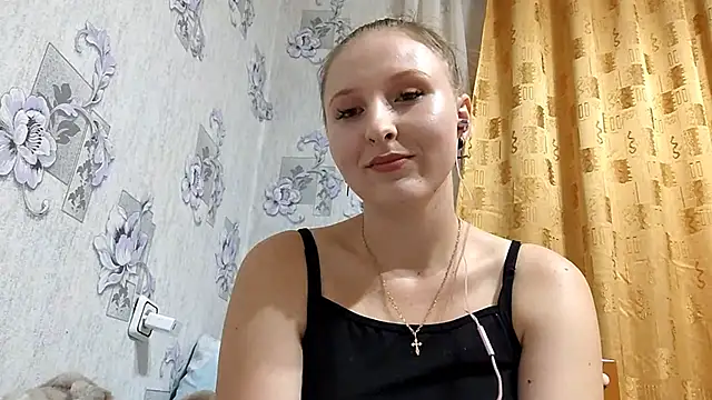 Snapshot of AlexisBaIler chatting on October 8, 11:52 am AlexisBaIler online show from October 8, 11:52 am