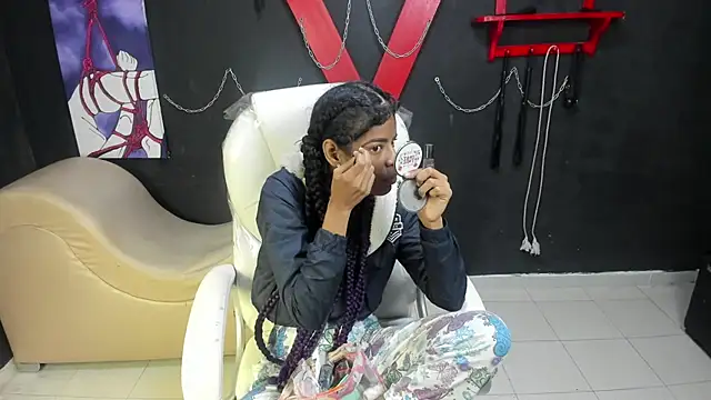 thianahorny online show from March 21, 9:36 am