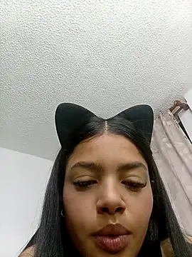 MeganHillss online show from November 6, 6:58 am