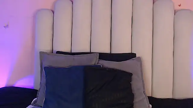 SweetRenata  online show from November 27, 11:23 am