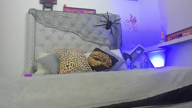 ChocoBunny1 online show from October 22, 3:29 am