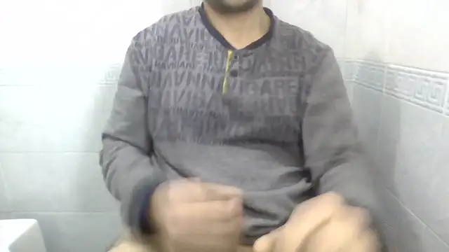 Snapshot of sci69 chatting on March 24, 2:33 pm sci69 online show from March 24, 2:33 pm