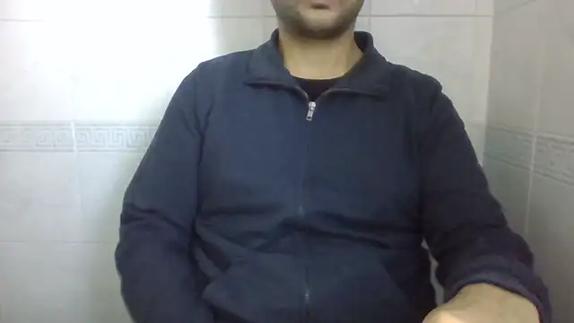 Snapshot of sci69 chatting on April 4, 1:41 pm sci69 online show from April 4, 1:41 pm