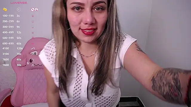 Isabella wish1 online show from November 10, 8:30 pm