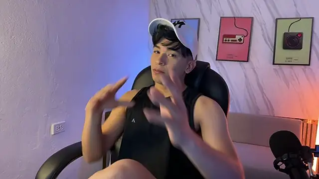 Snapshot of David_Nova chatting on November 26, 1:01 pm David Nova online show from November 26, 1:01 pm