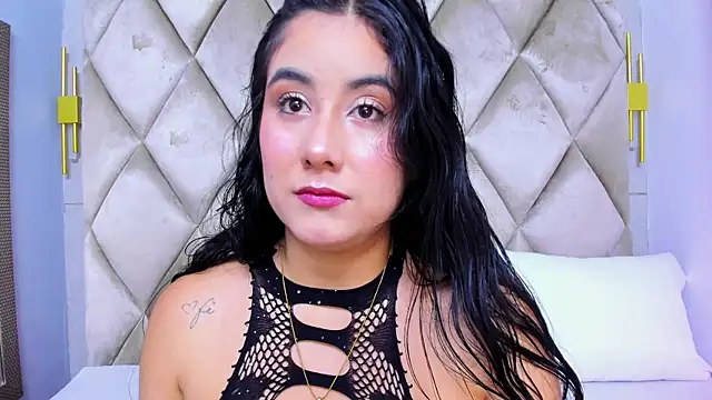 GabyParker  online show from May 8, 12:21 pm