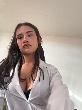 Snapshot of jadelove231 chatting on October 24, 8:49 pm jadelove231 online show from October 24, 8:49 pm