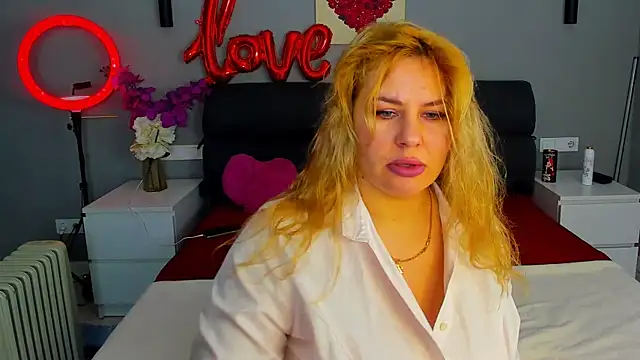 Passion-Blondy online show from February 8, 11:08 pm