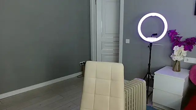 Passion-Blondy online show from February 9, 7:29 pm