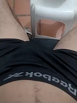 Snapshot of Picamacia20 chatting on November 23, 4:23 am Picamacia20 online show from November 23, 4:23 am