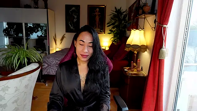 bianca bellamy online show from December 17, 8:20 am