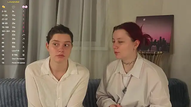 LaureenBetterley online show from October 11, 4:16 pm