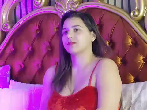 MadisonCharm online show from January 19, 7:56 am