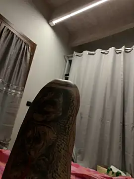 Snapshot of Sexy-feet78 chatting on October 16, 12:55 am Sexy-feet78 online show from October 16, 12:55 am