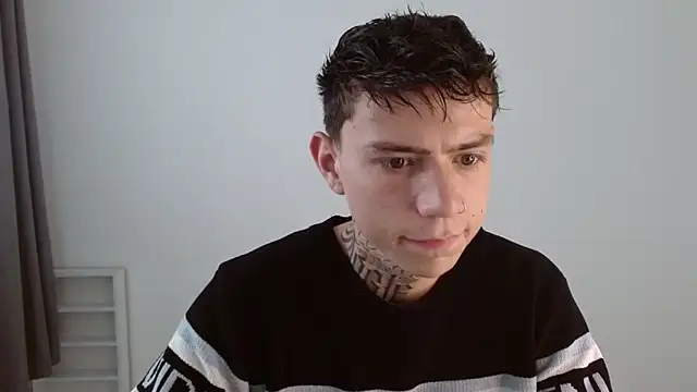 hot teo  online show from November 29, 12:08 pm