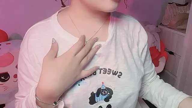 BeChinh Lee online show from February 6, 3:11 am