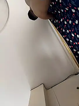 Aturo77 online show from April 3, 3:21 pm